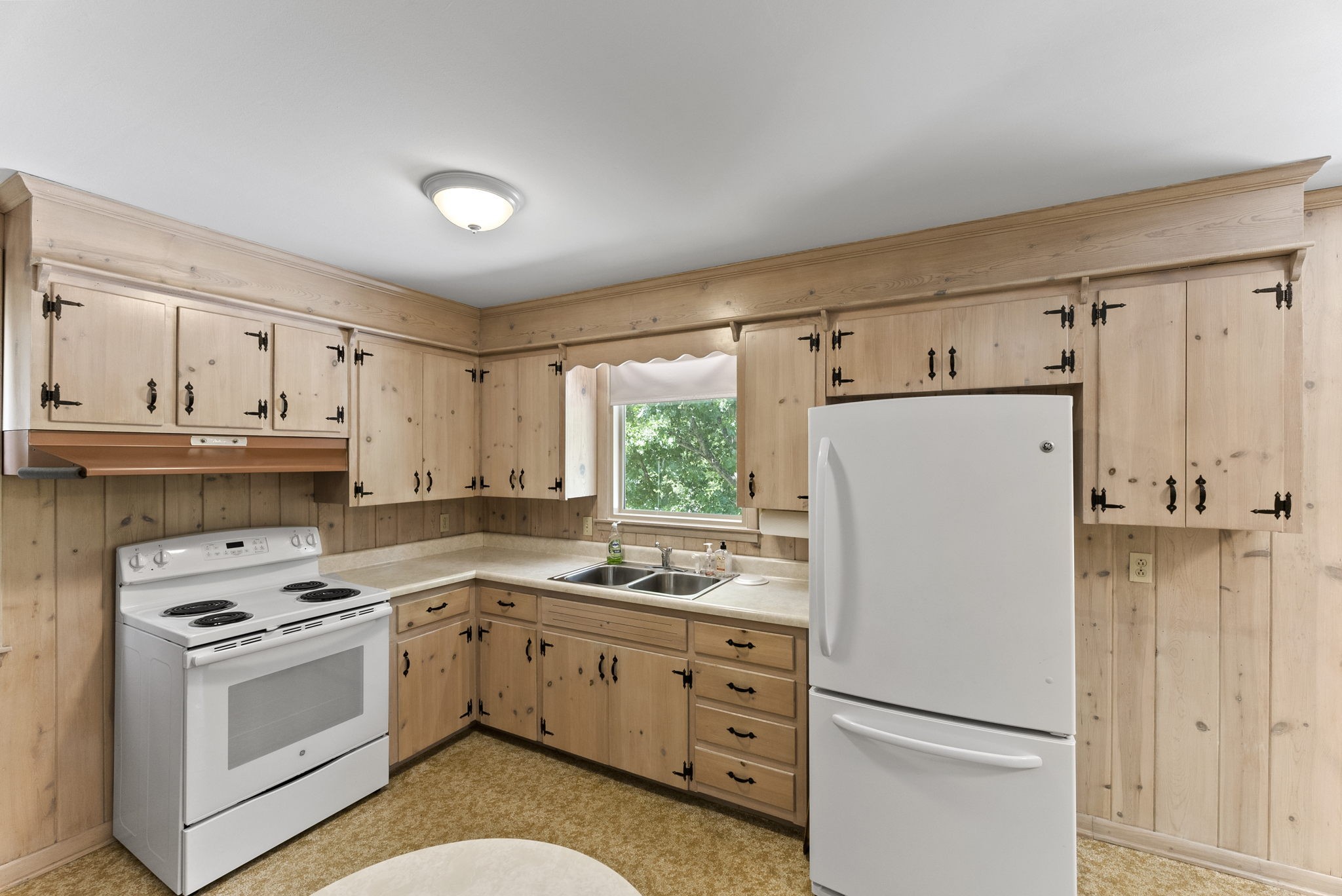 311 Bonnahurst Drive Hermitage, TN 37076 - Photo 10 of 47