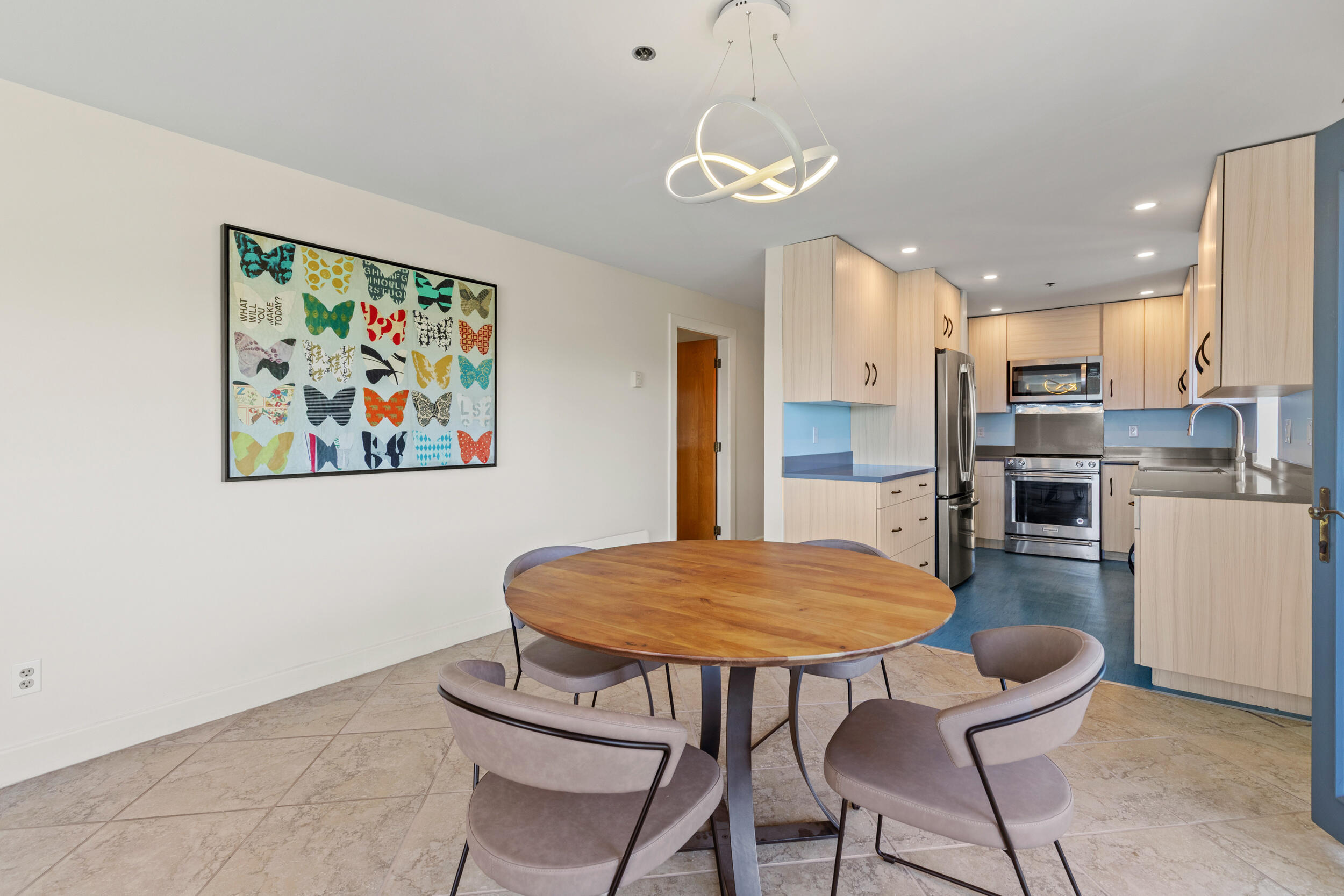 149 Fort Road, Unit 6 South Portland, ME 04106 - Photo 15 of 54 149 fort rd reshoot final_04