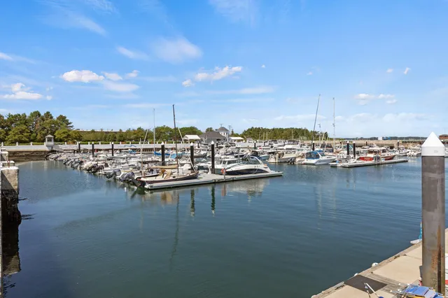 $675,000 | 149 Fort Road, Unit 6, South Portland, ME 04106