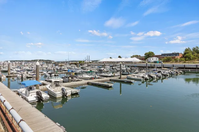 $675,000 | 149 Fort Road, Unit 6, South Portland, ME 04106