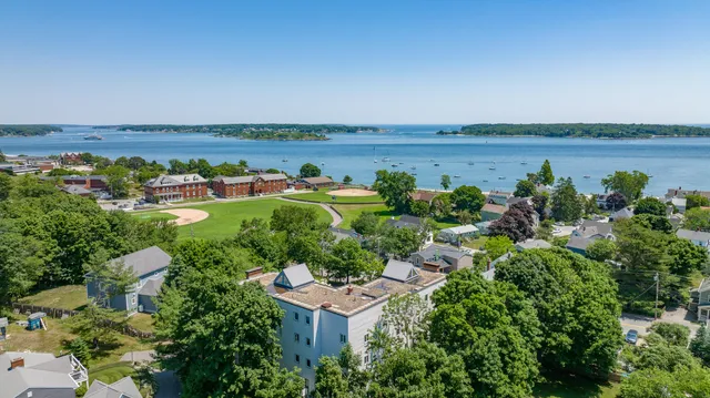 $675,000 | 149 Fort Road, Unit 6, South Portland, ME 04106