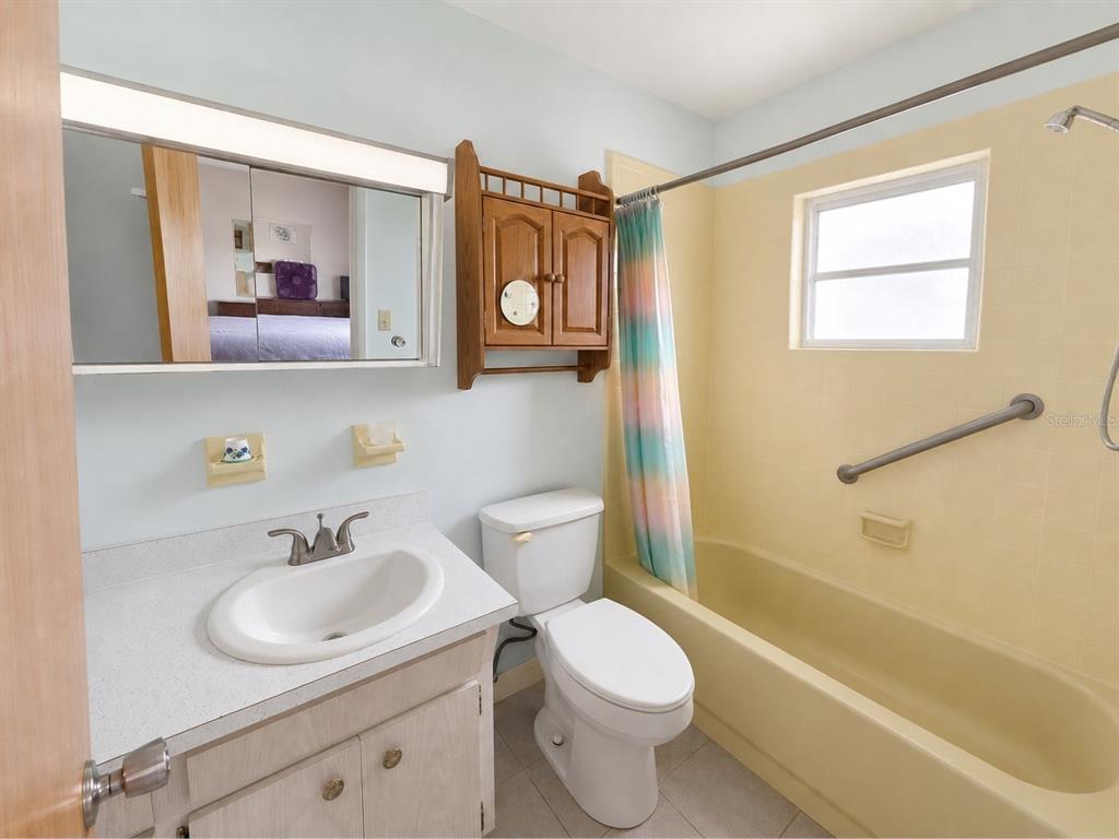 250 Rosery Road Northwest, Unit 328 Largo, FL 33770 - Photo 9 of 15