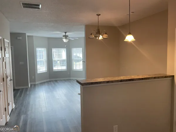 $1,675 | 8220 Oakley Circle, Unit 2, Union City, GA 30291