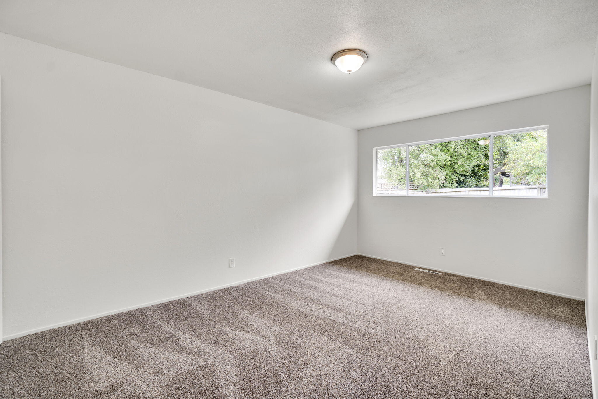 4385 Excelsior Road Eureka, CA 95503 - Photo 26 of 39 26-web-or-mls-50