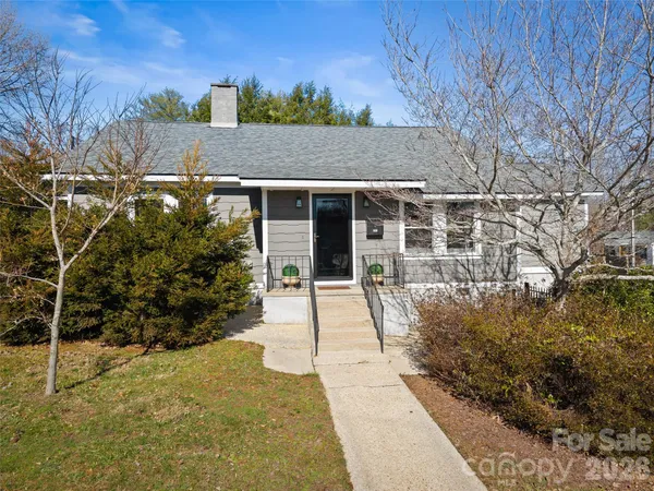 $575,000 | 294 South Caldwell Street, Brevard, NC 28712