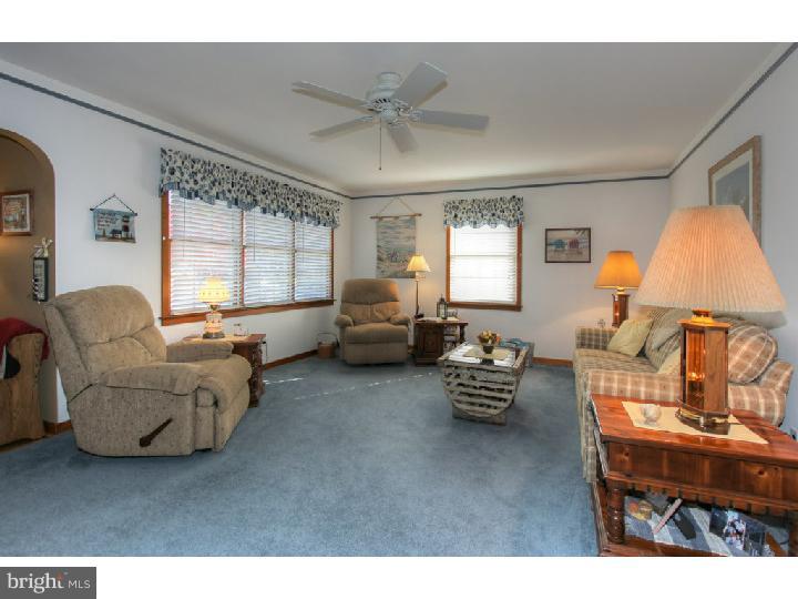 804 Delaware Avenue Riverside, NJ 08075 - Photo 5 of 22