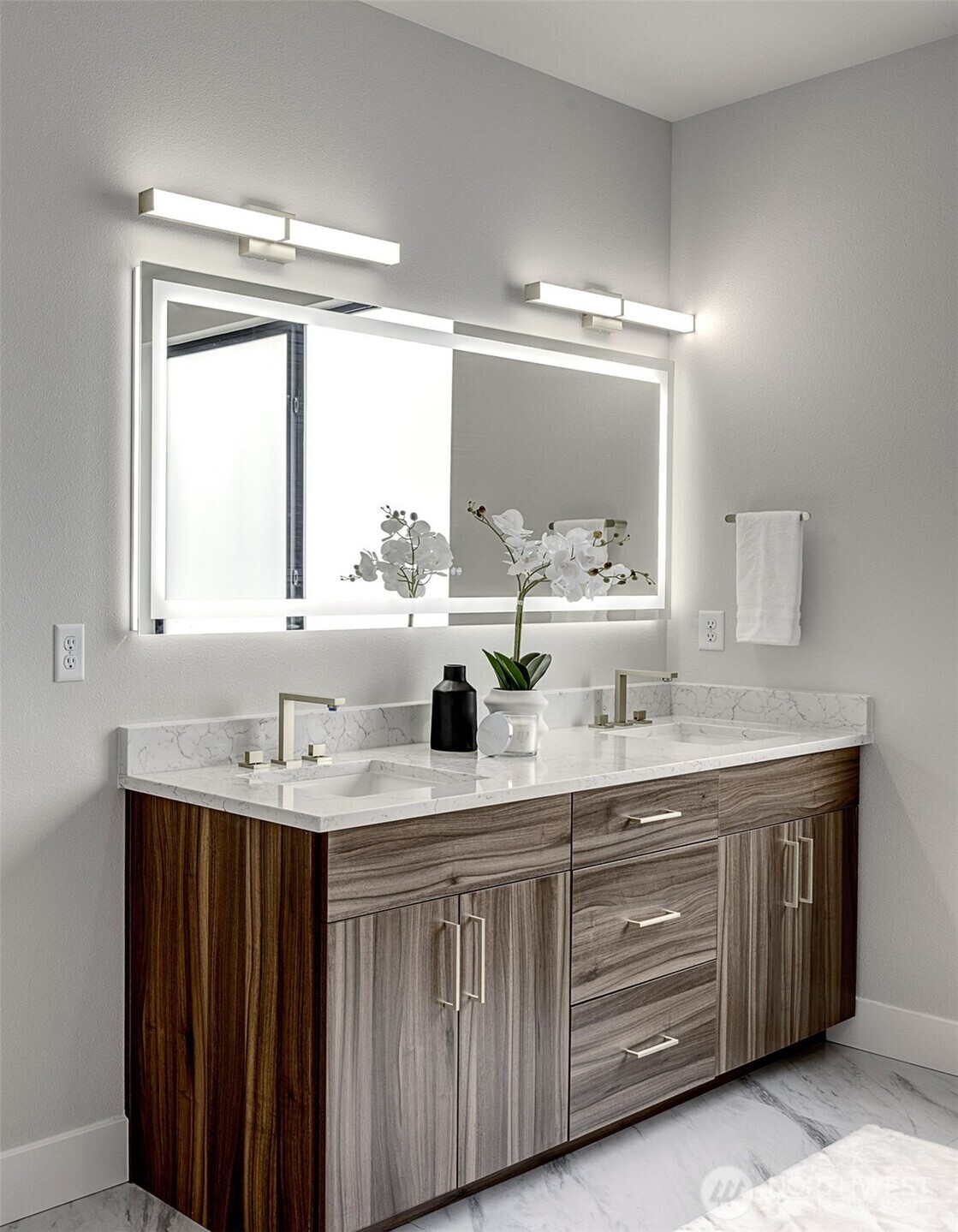 3928 214th Place Southeast, Unit B Bothell, WA 98021 - Photo 20 of 27 a bathroom with a double vanity sink and a mirror