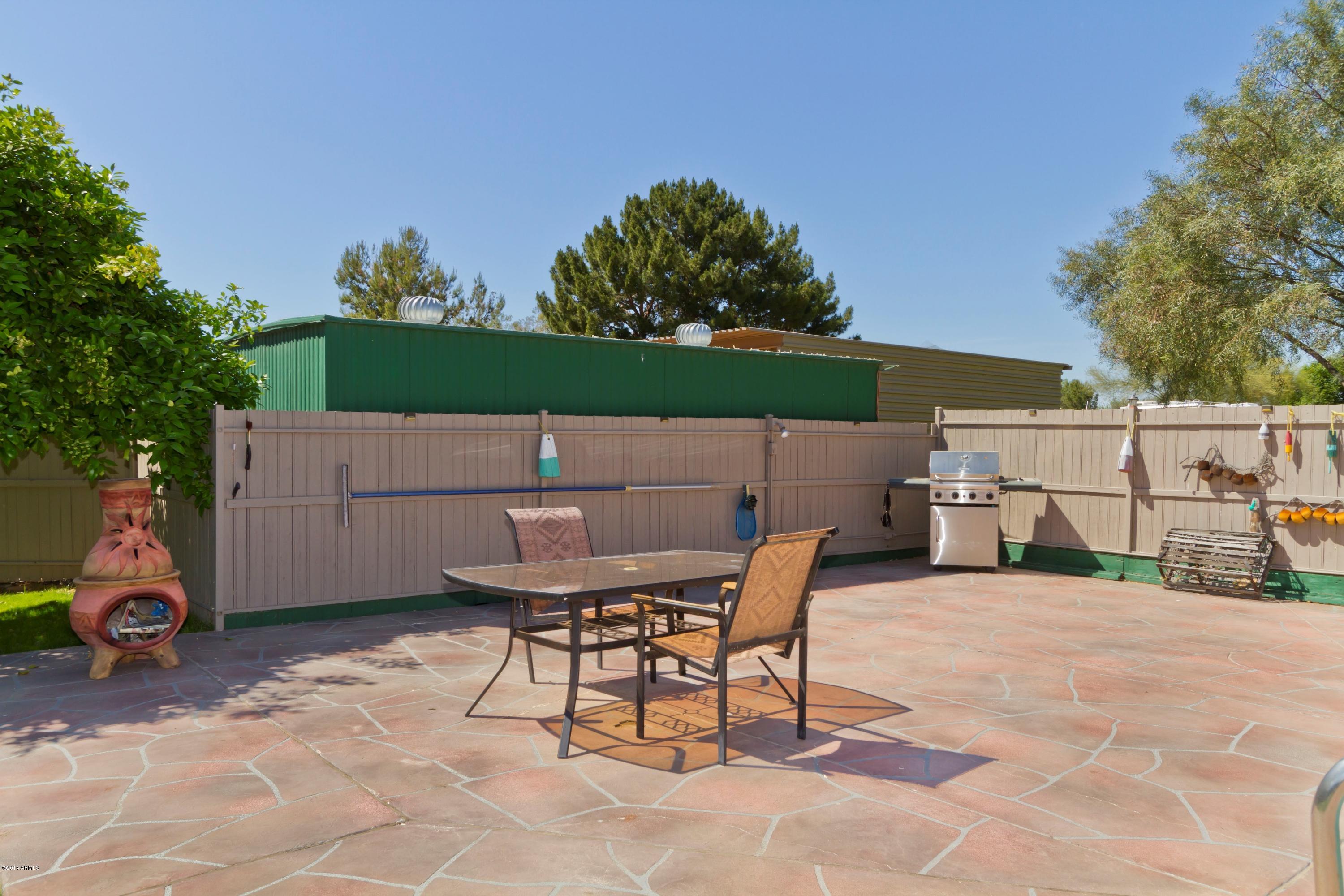 3176 East Campbell Road Gilbert, AZ 85234 - Photo 20 of 25 Poolside