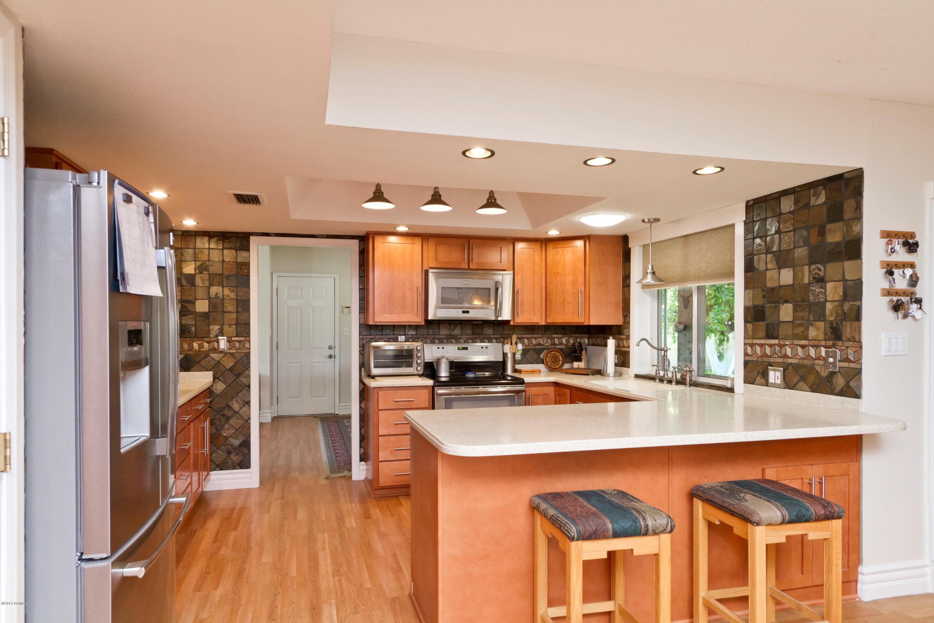 3176 East Campbell Road Gilbert, AZ 85234 - Photo 7 of 25 Kitchen