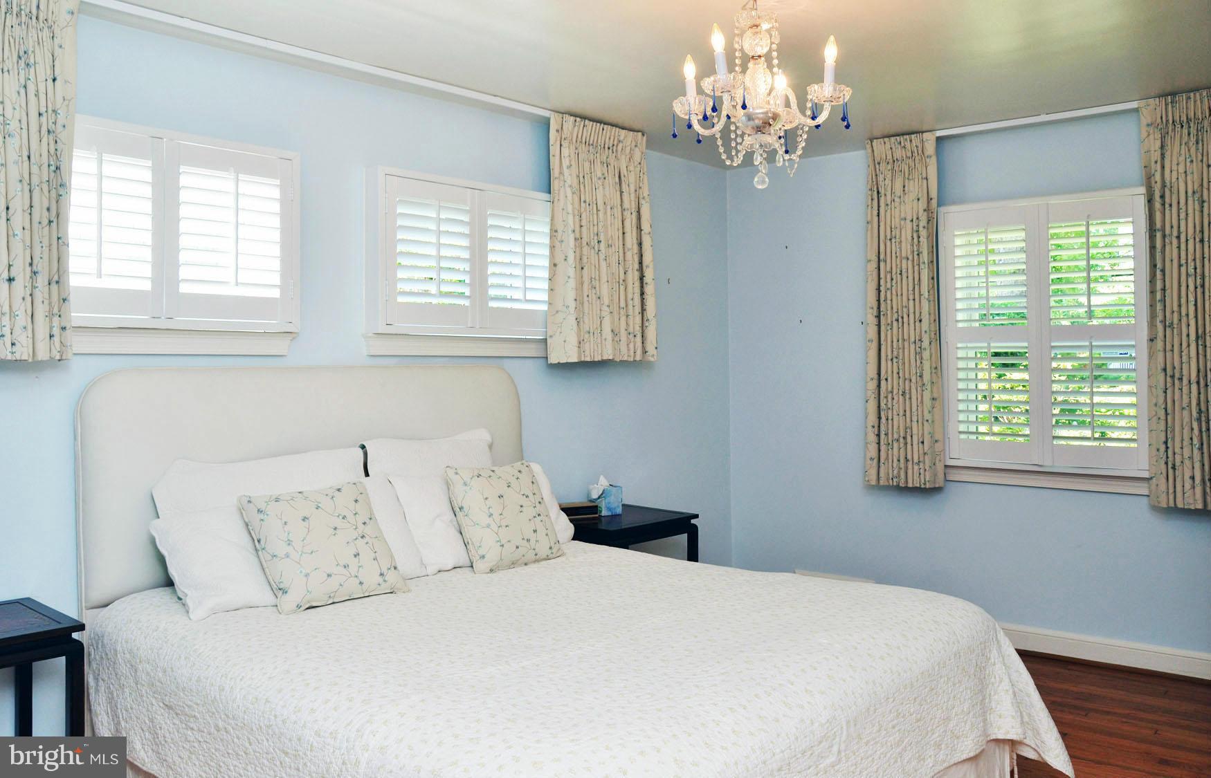 5209 Sangamore Road Bethesda, MD 20816 - Photo 15 of 30 Bedroom (Master)