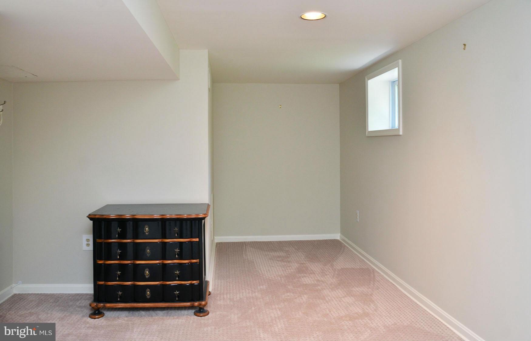 5209 Sangamore Road Bethesda, MD 20816 - Photo 27 of 30 Basement Den/Office