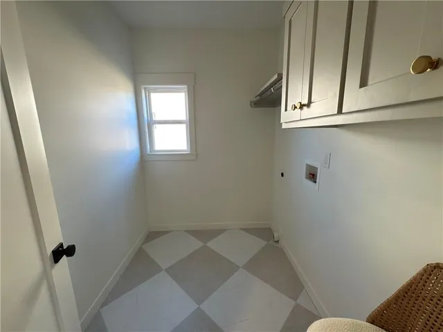 $749,900 | 13508 Terrace Park Drive, Parkville, MO 64152