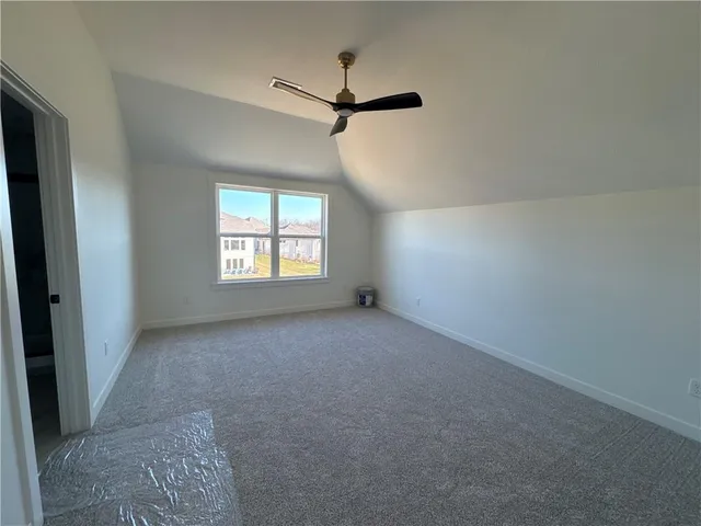 $749,900 | 13508 Terrace Park Drive, Parkville, MO 64152