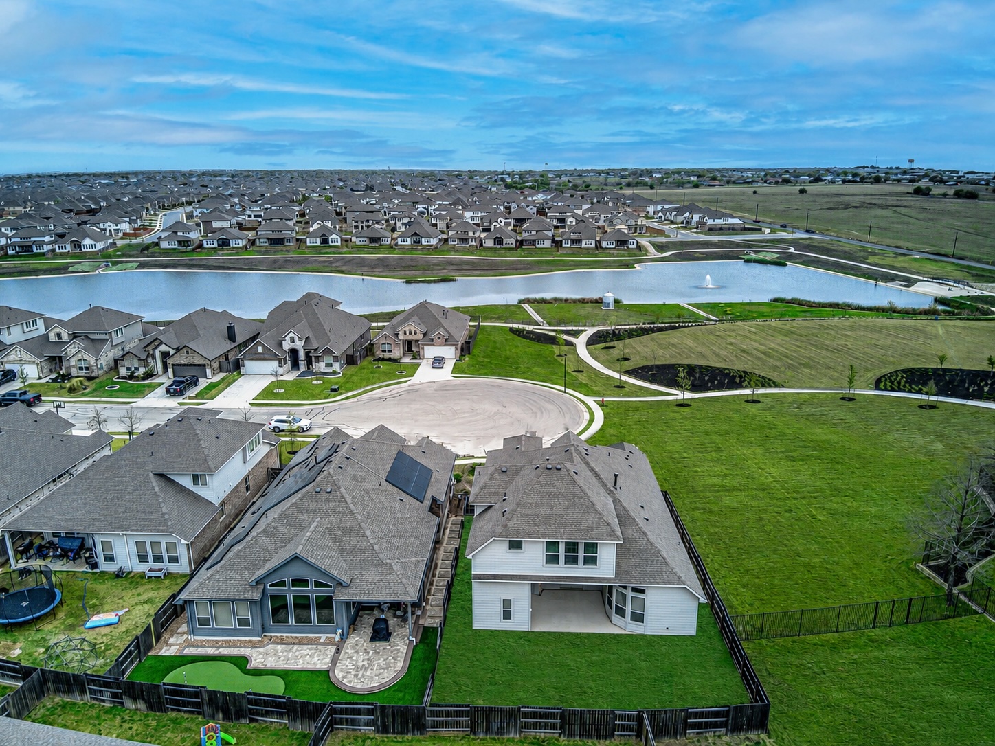 20933 Claire Jean Path Pflugerville, TX 78660 - Photo 23 of 25 Property with green space to the side and front