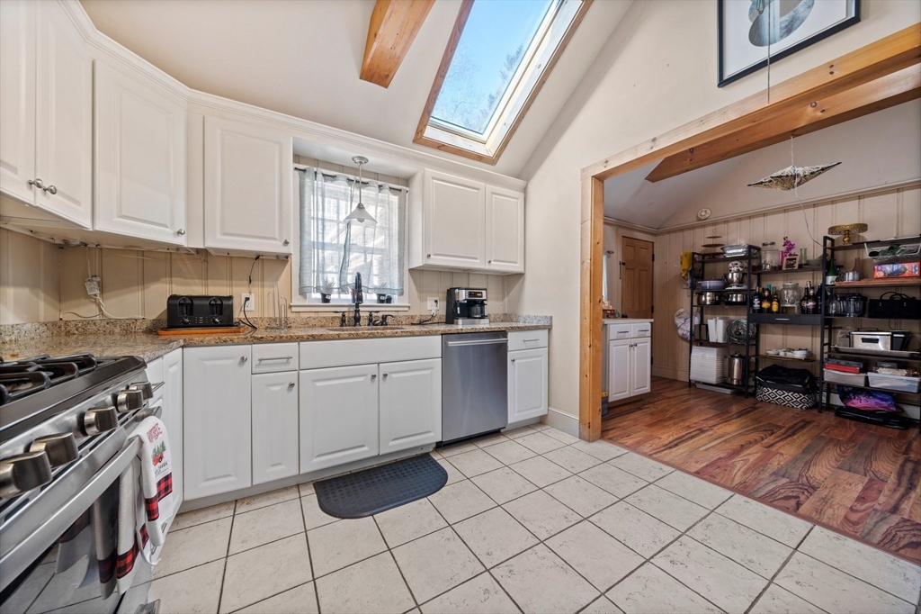 649 Ferry Street Marshfield, MA 02050 - Photo 25 of 42