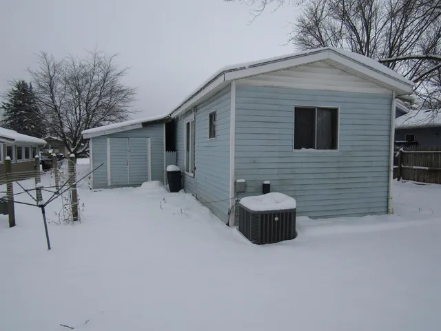 $88,000 | 23 Falling Creek Drive, Unit 23, Janesville, WI 53548