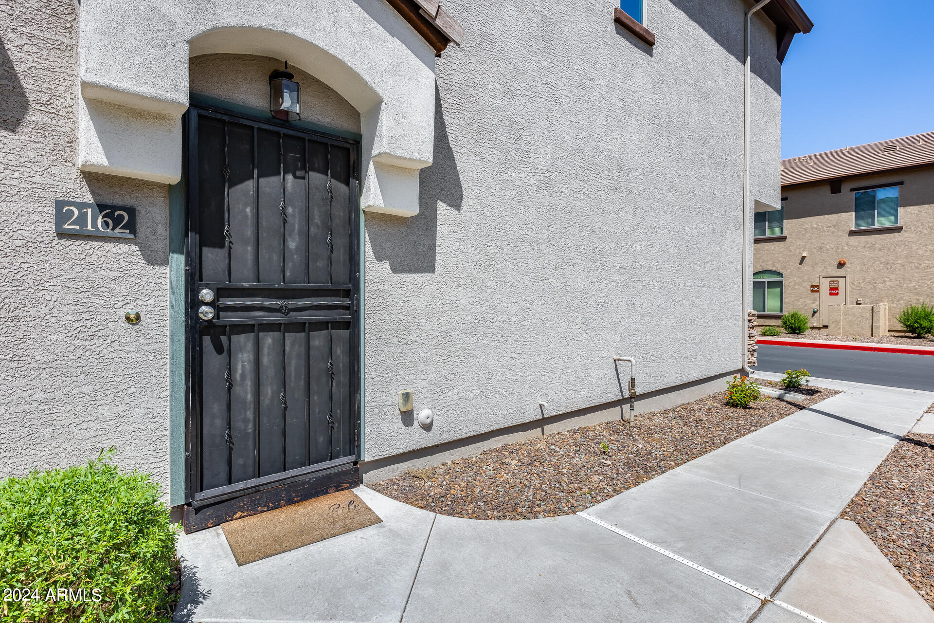 2725 East Mine Creek Road, Unit 2162 Phoenix, AZ 85024 - Photo 5 of 33