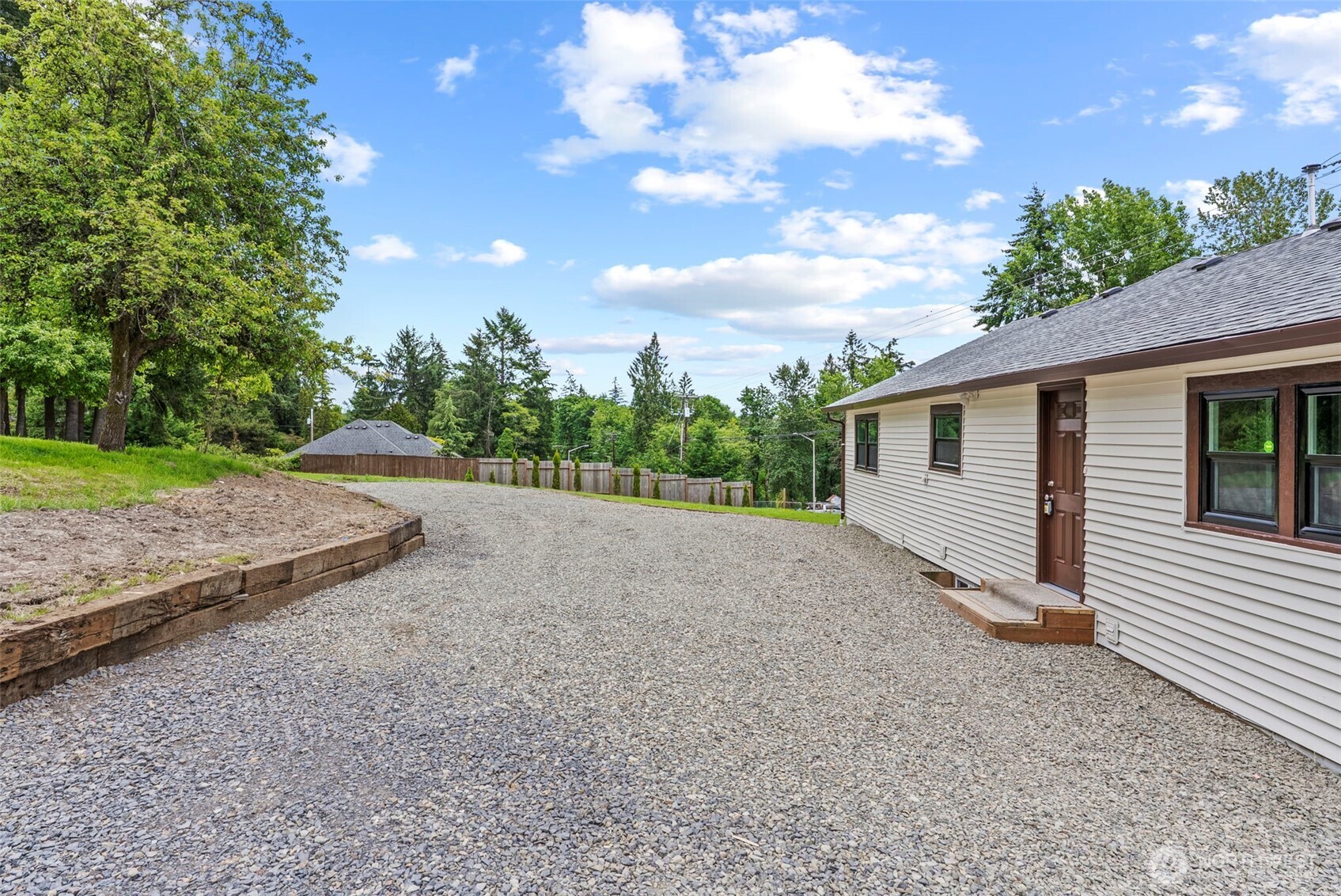 2914 Columbia Heights Road Longview, WA 98632 - Photo 22 of 26 Gallery Image 22