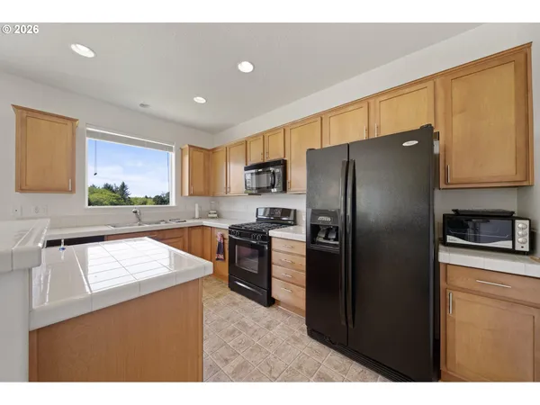 $511,444 | 4455 Sequoia Loop, Tillamook, OR 97141