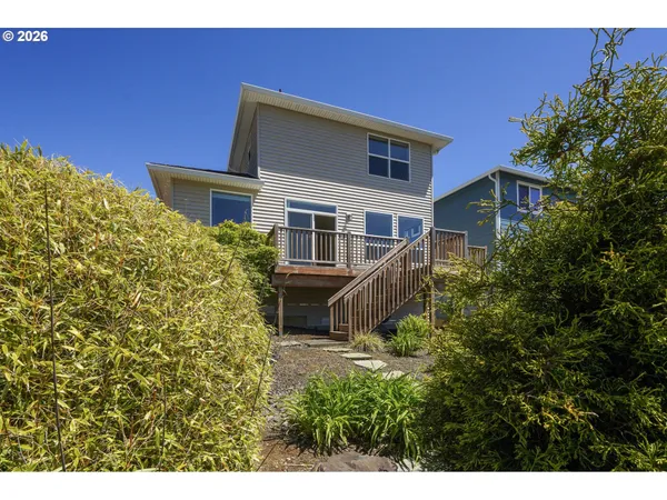 $511,444 | 4455 Sequoia Loop, Tillamook, OR 97141