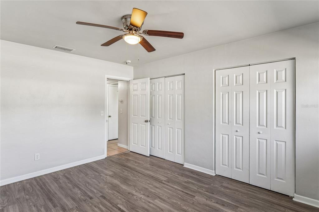 1429 Spring Lane Clearwater, FL 33755 - Photo 14 of 23