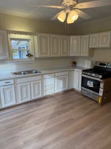 $2,400 | 301 North State Street, Concord, NH 03301