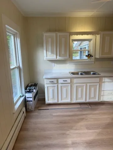 $2,400 | 301 North State Street, Concord, NH 03301