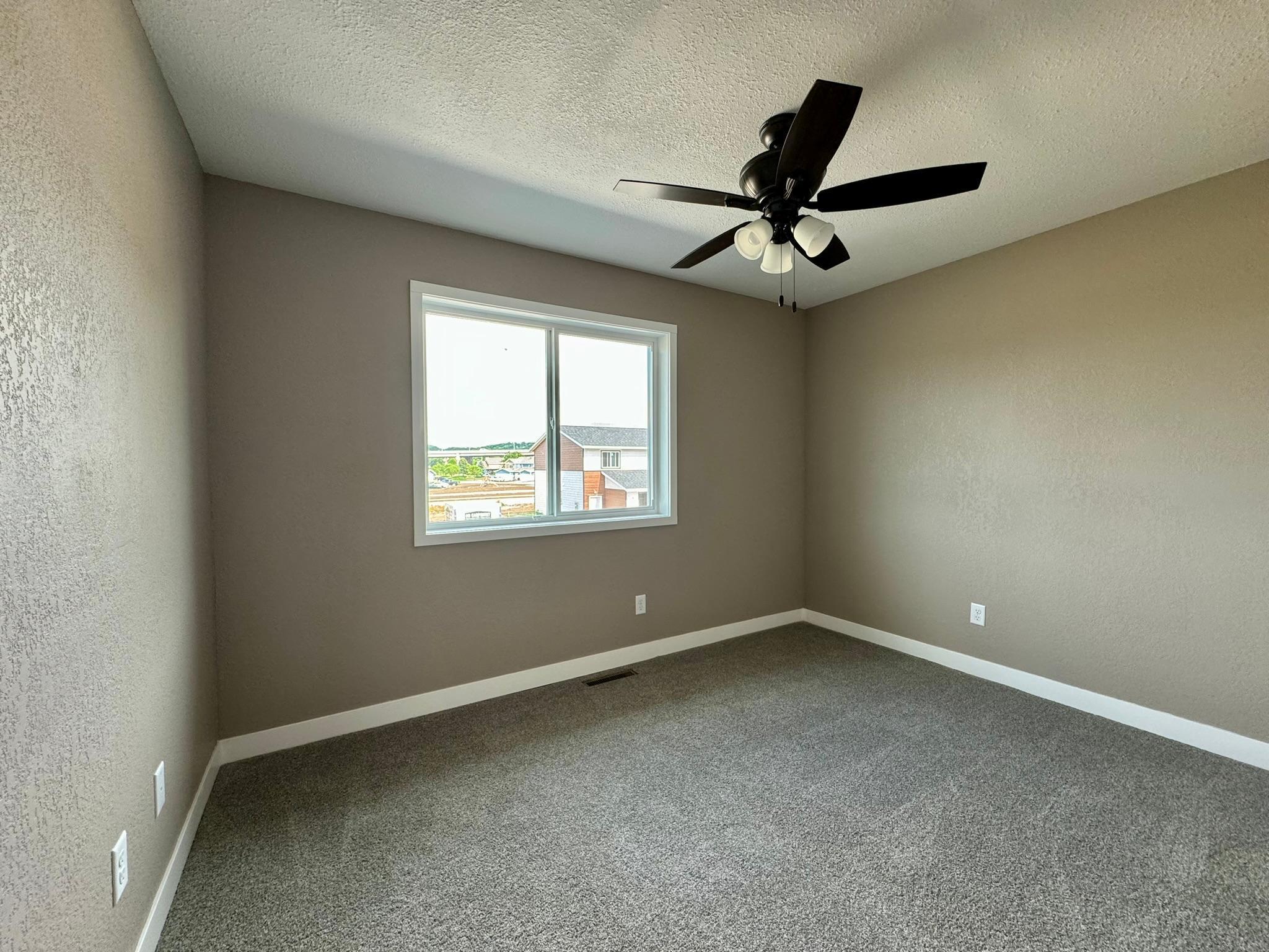 115 Renet Path Mankato, MN 56001 - Photo 18 of 20