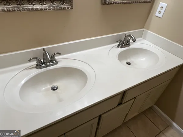 $1,825 | 152 Woodvalley Court, Kingsland, GA 31548