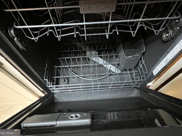 $1,825 | 152 Woodvalley Court, Kingsland, GA 31548