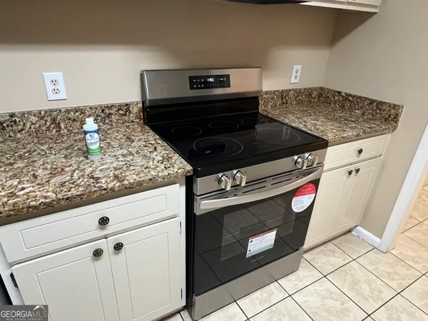 $1,825 | 152 Woodvalley Court, Kingsland, GA 31548