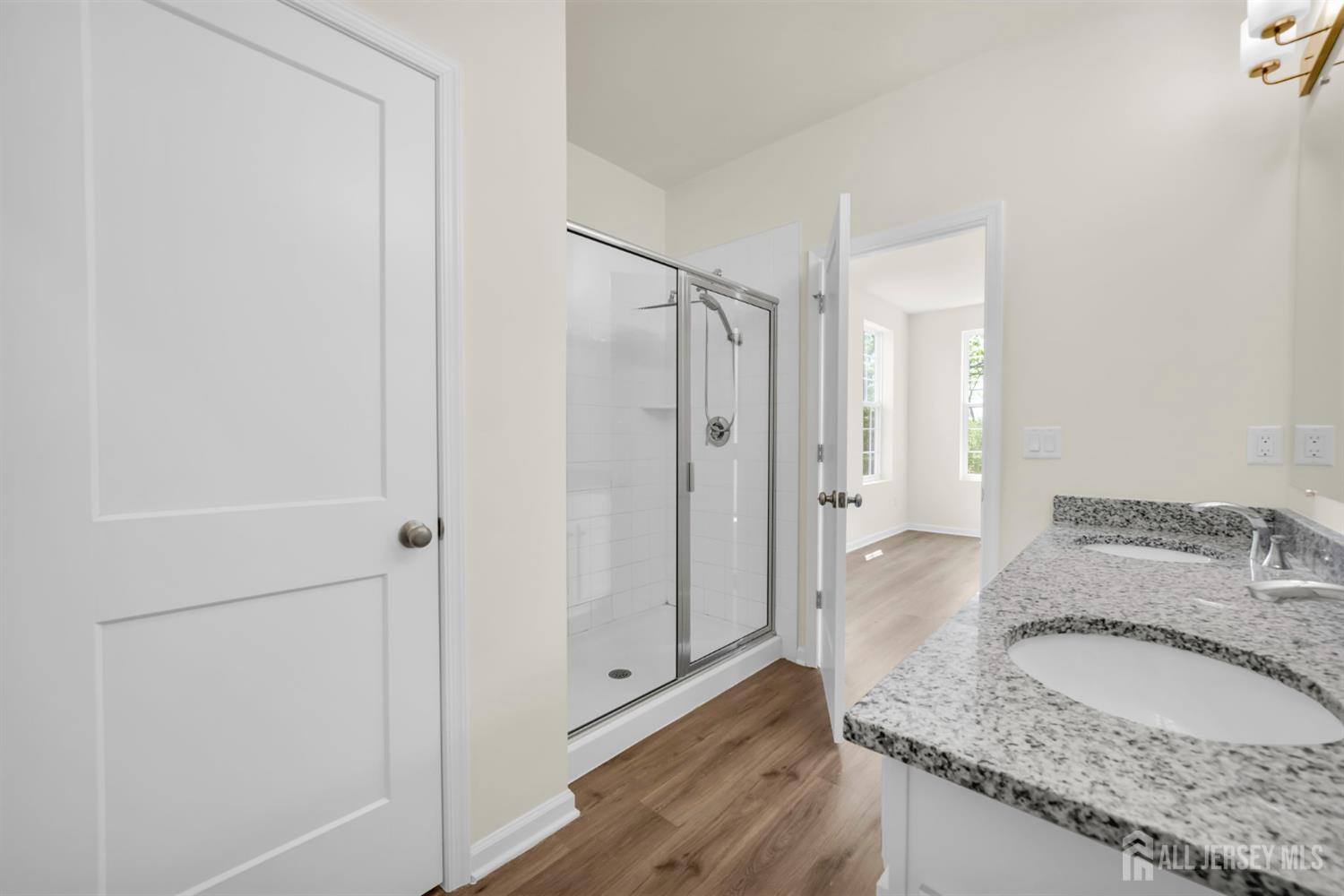 228 Park Lane Dunellen, NJ 08812 - Photo 23 of 25