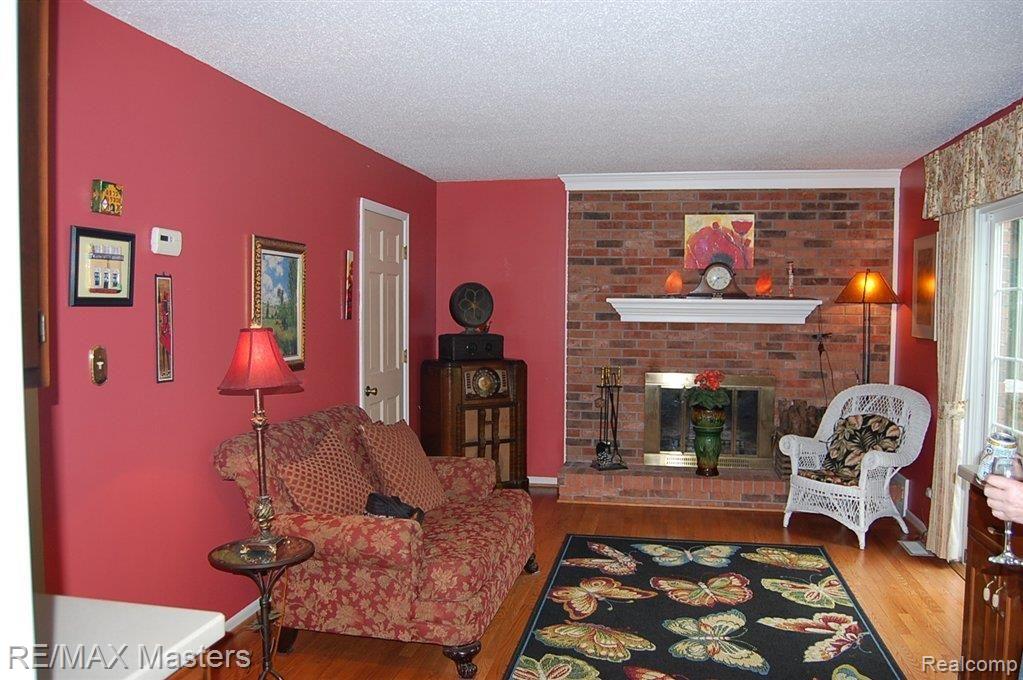 34200 Willow Road New Boston, MI 48164 - Photo 6 of 28 DSC_0548.JPG