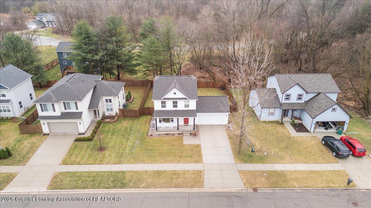806 Starlight Way Perry, MI 48872 - Photo 10 of 43 07-Media Jett - 01