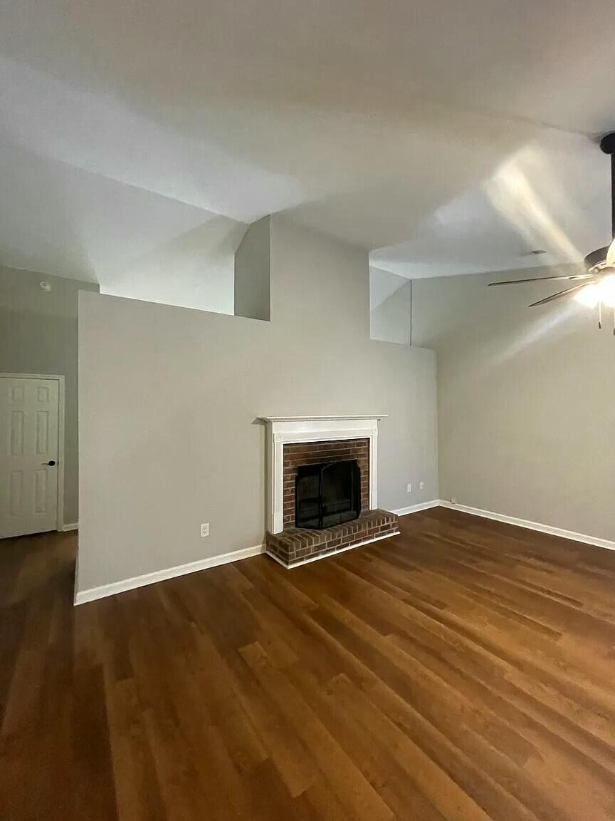 730 Cotillion Place Mount Pleasant, SC 29464 - Photo 9 of 10 Living Room