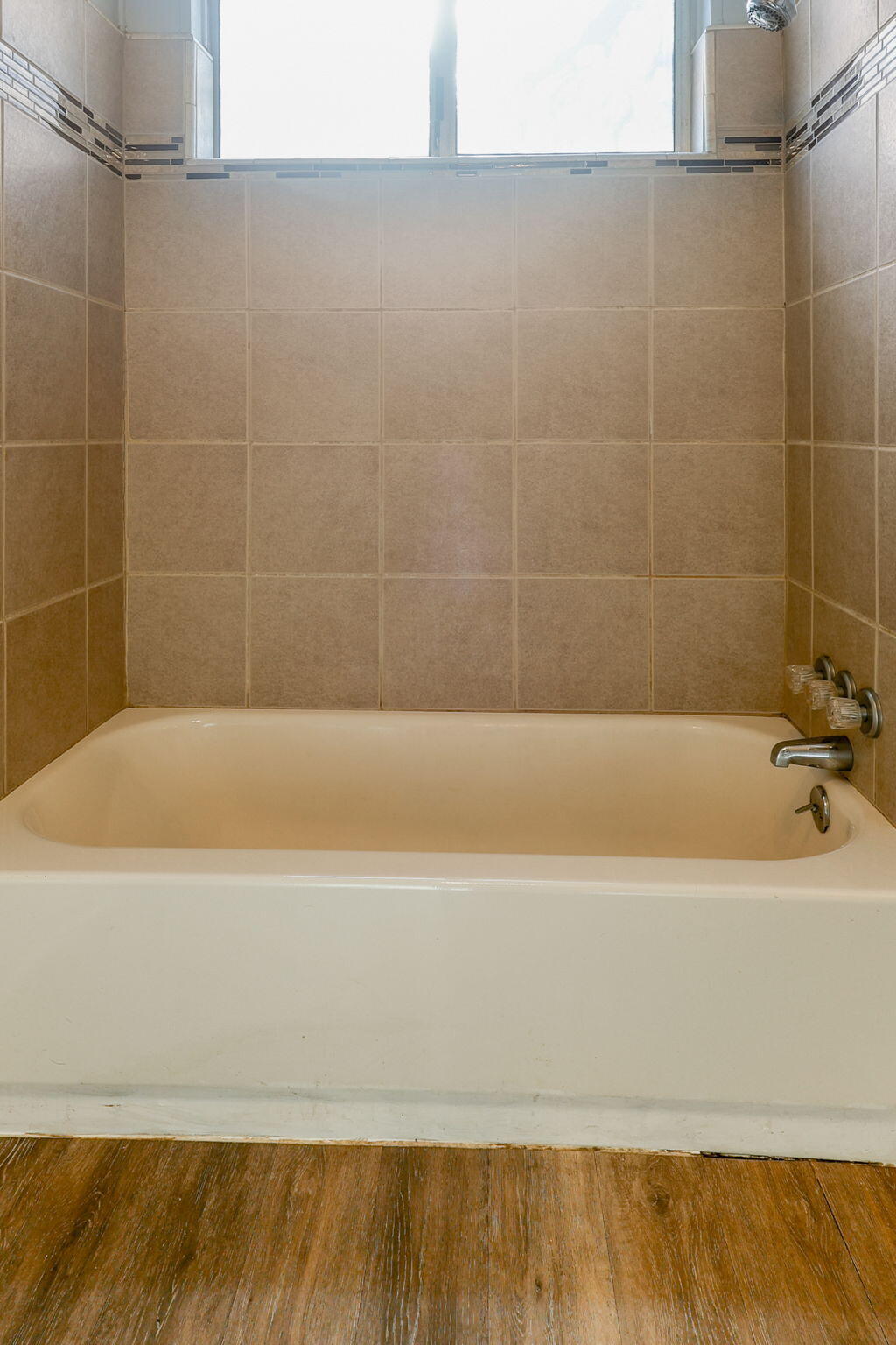 5082 Happy Valley Road Anderson, CA 96007 - Photo 11 of 66 a bathroom with a bathtub and shower