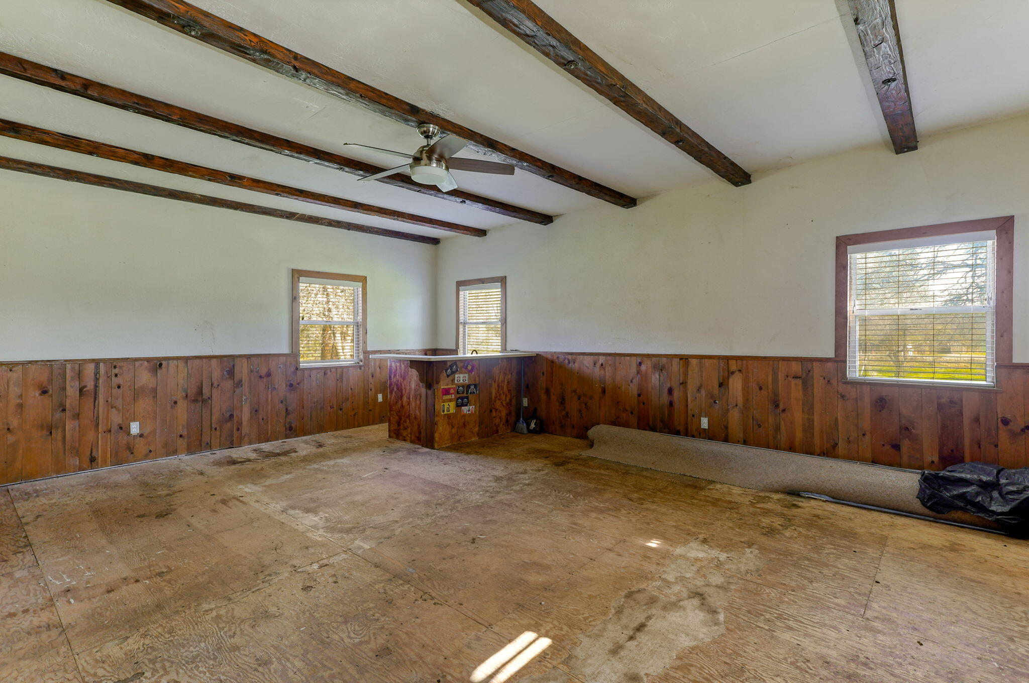 5082 Happy Valley Road Anderson, CA 96007 - Photo 16 of 66 a view of livingroom with furniture and windows