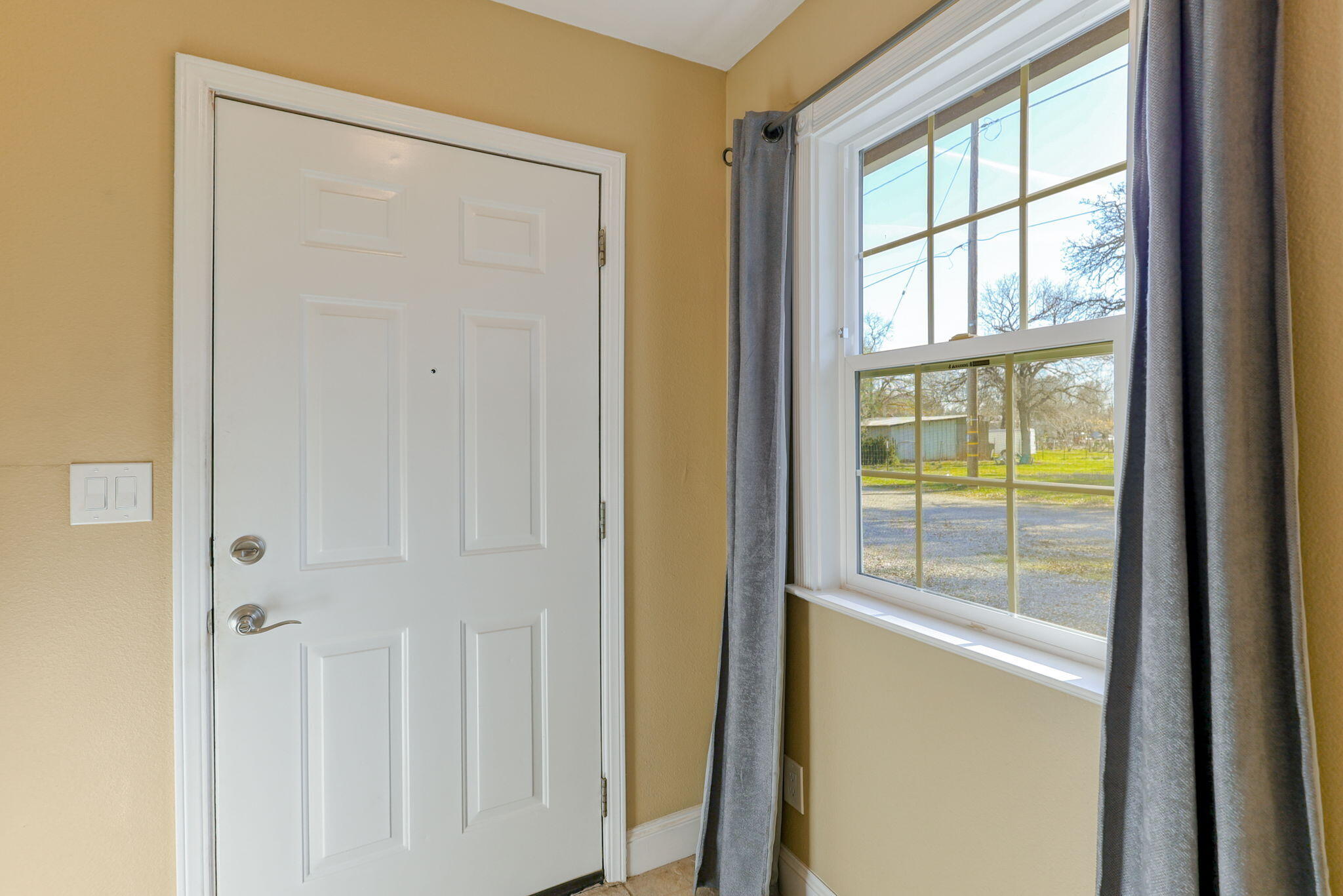 5082 Happy Valley Road Anderson, CA 96007 - Photo 43 of 66 a view of front door