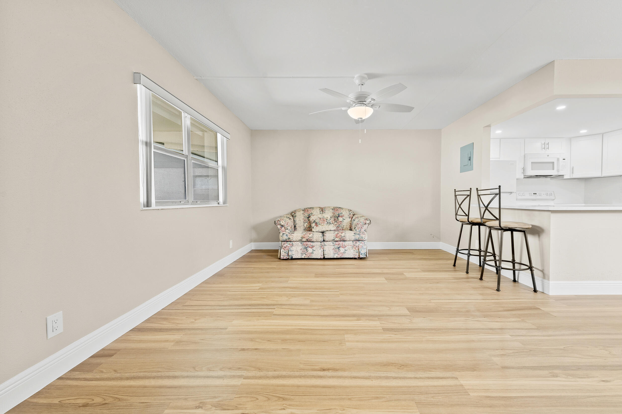 723 Flanders South Delray Beach, FL 33484 - Photo 15 of 34 dsc_3852