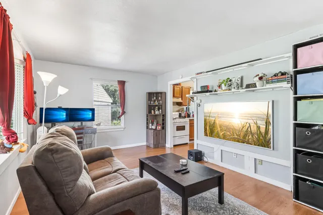 $219,000 | 15 Craig Avenue, Madison, WI 53705