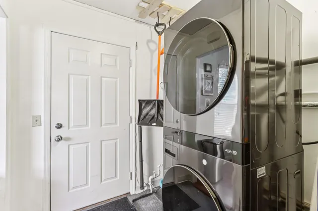 $219,000 | 15 Craig Avenue, Madison, WI 53705