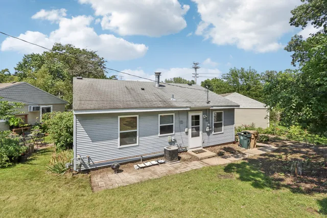 $219,000 | 15 Craig Avenue, Madison, WI 53705