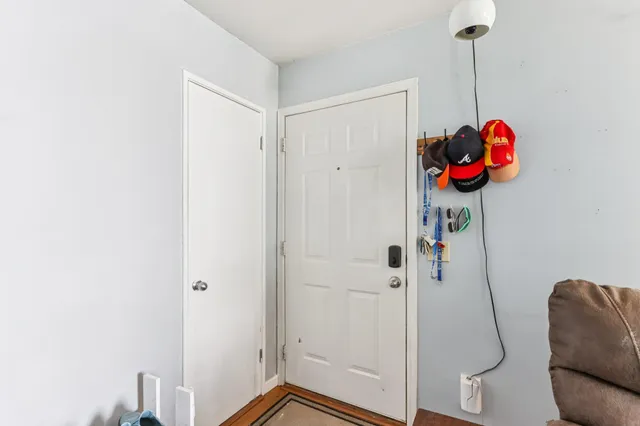 $219,000 | 15 Craig Avenue, Madison, WI 53705