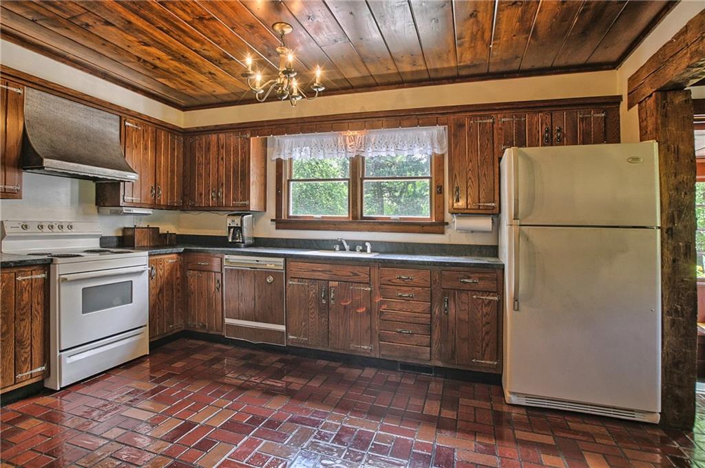 372 Wises Grove Road New Brighton, PA 15066 - Photo 14 of 25 Gallery Image 14
