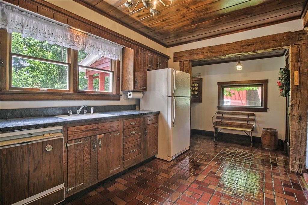 372 Wises Grove Road New Brighton, PA 15066 - Photo 15 of 25 Gallery Image 15