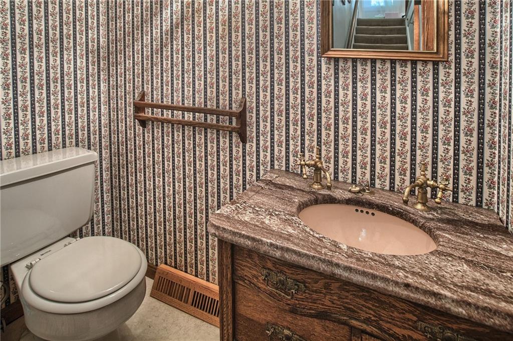 372 Wises Grove Road New Brighton, PA 15066 - Photo 16 of 25 Gallery Image 16