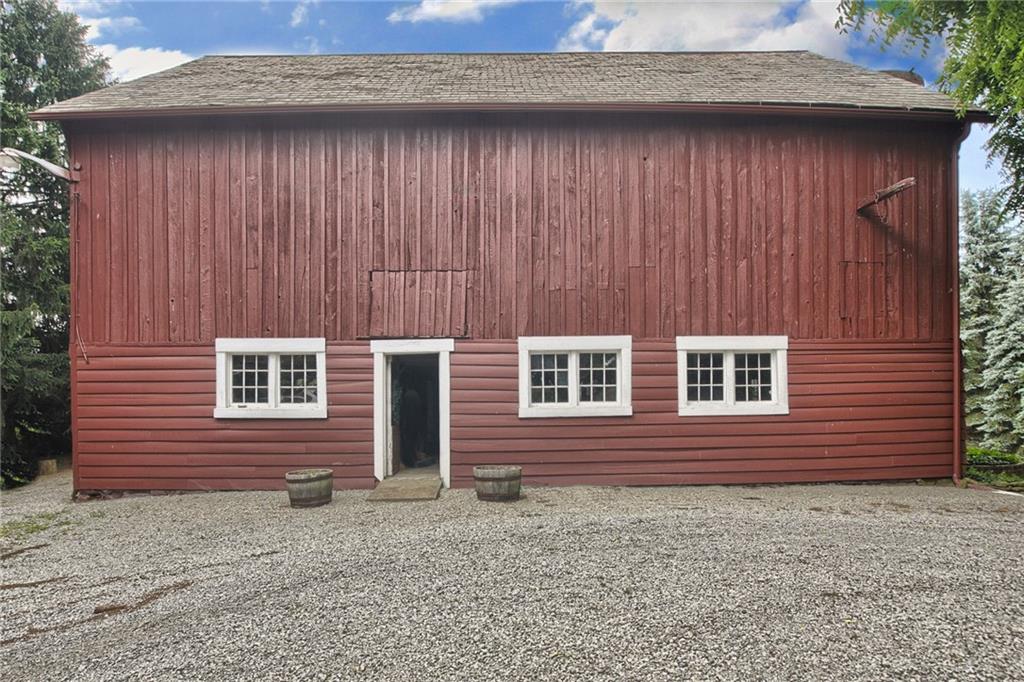372 Wises Grove Road New Brighton, PA 15066 - Photo 21 of 25 Gallery Image 21