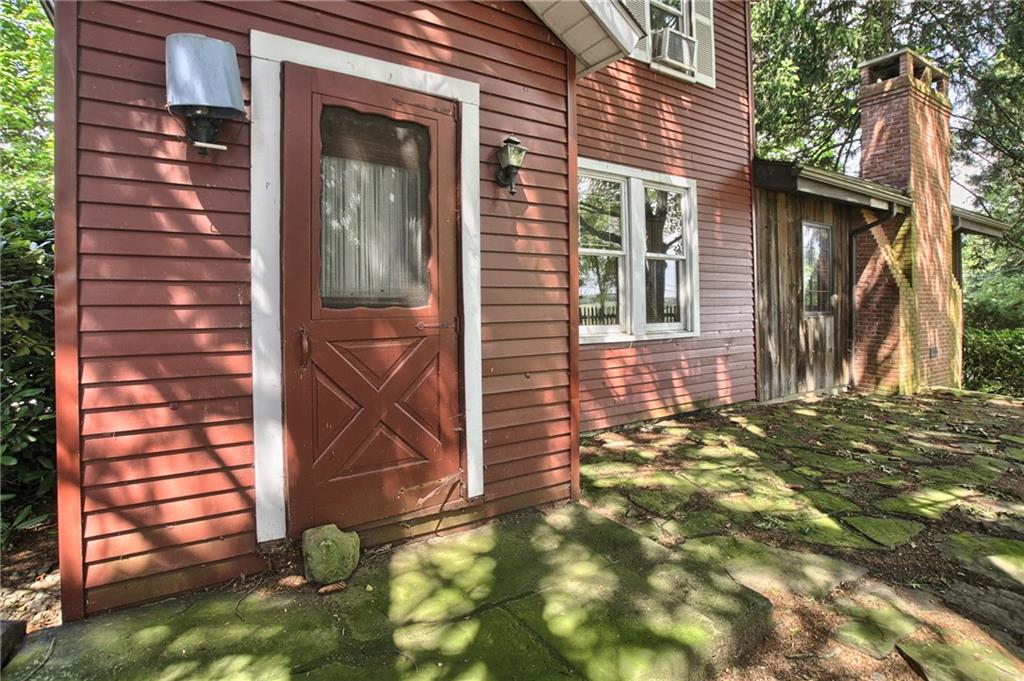 372 Wises Grove Road New Brighton, PA 15066 - Photo 8 of 25 Gallery Image 8
