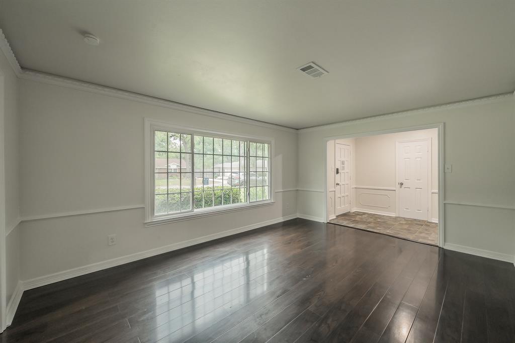 7341 Normandy Road Fort Worth, TX 76112 - Photo 31 of 40