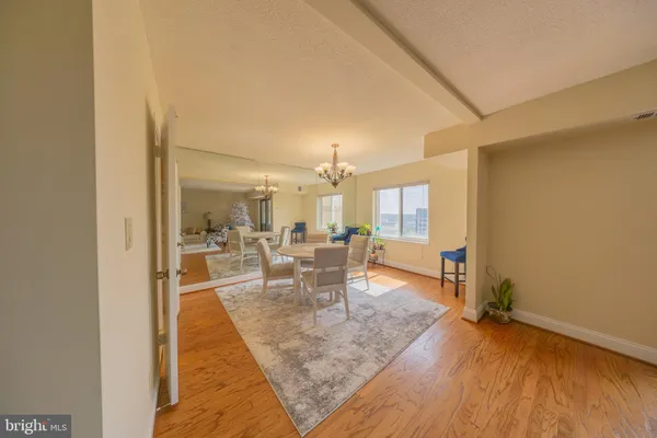 $494,900 | 8370 Greensboro Drive, Unit 908, McLean, VA 22102